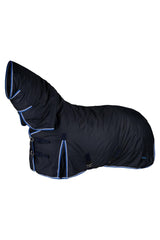 Couverture imperméable Horze Glasgow sur le cheval, protection contre pluie et froid.