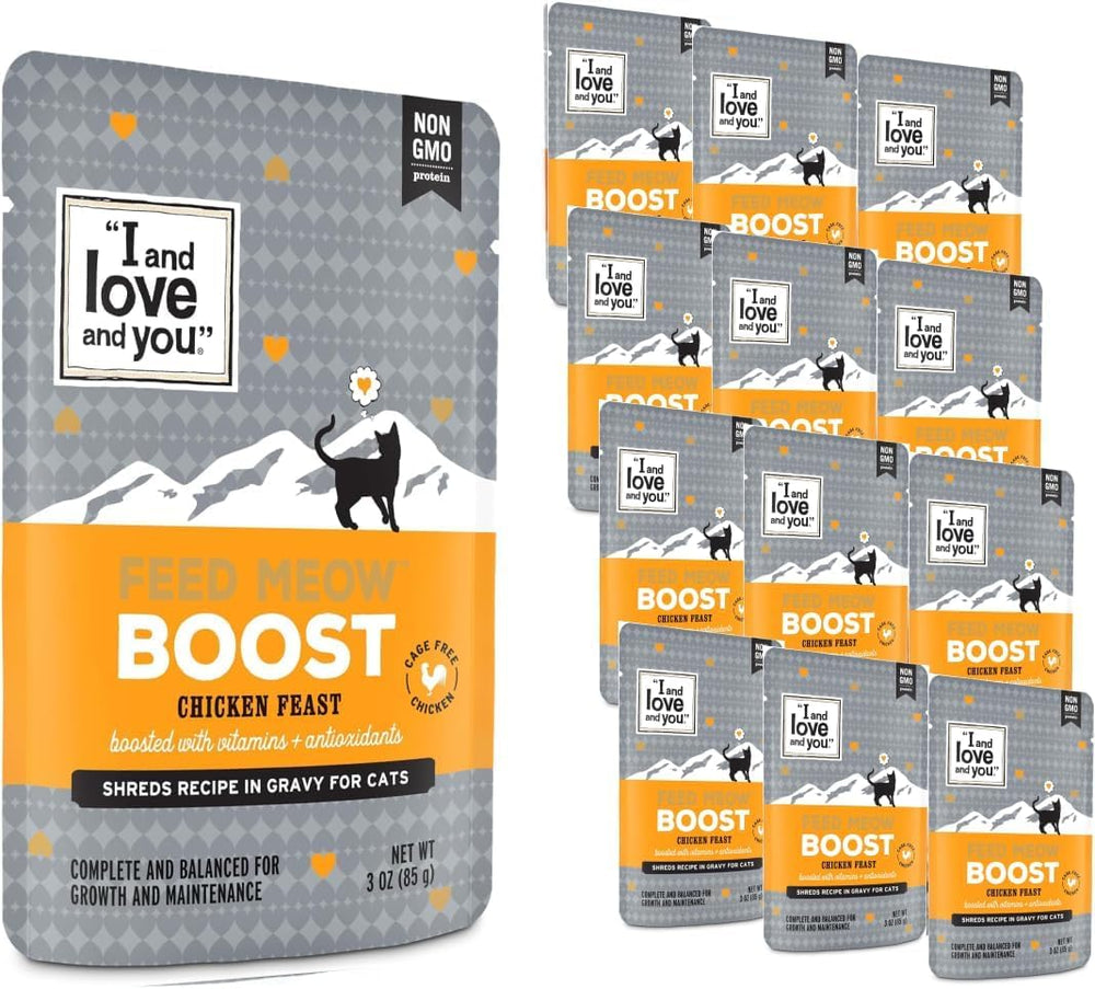 Feed Meow Boost d'I AND LOVE AND YOU – sachets chat au poulet, texture appétissante.