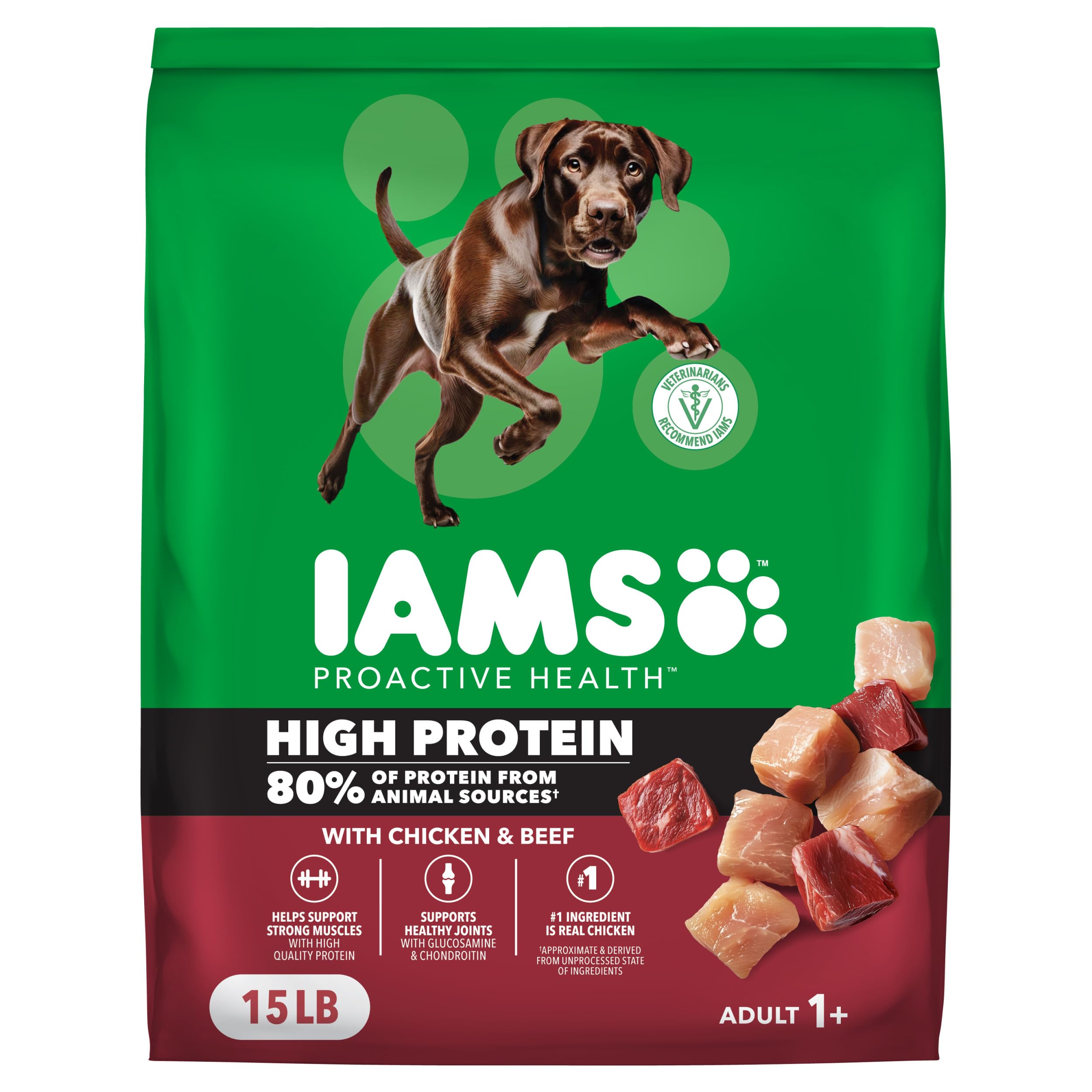 IAMS Proactive Health croquettes protéinées au poulet et boeuf pour chiens adultes.