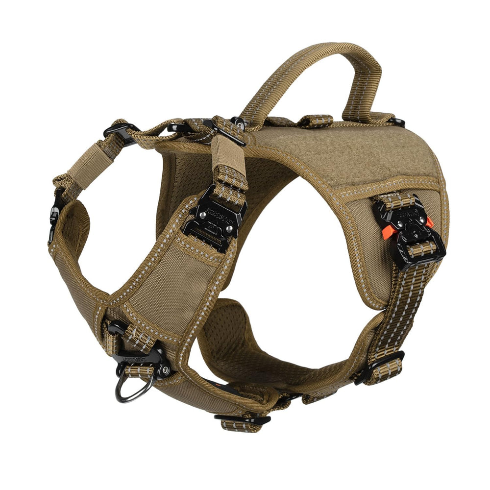 ICEFANG GN8 harnais tactique montrant les boucles métal pour une sécurité renforcée.