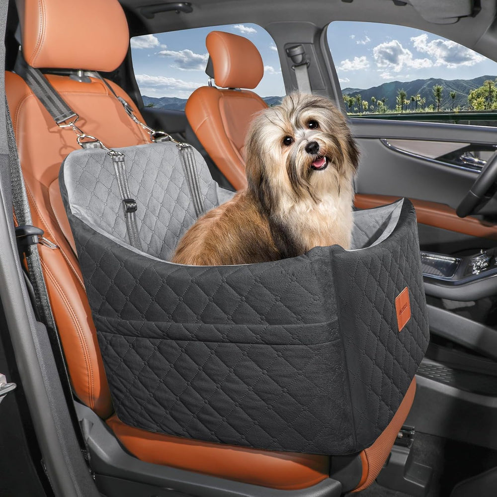INDYBUD siège-auto chien douceur pelucheuse pour un trajet confortable.