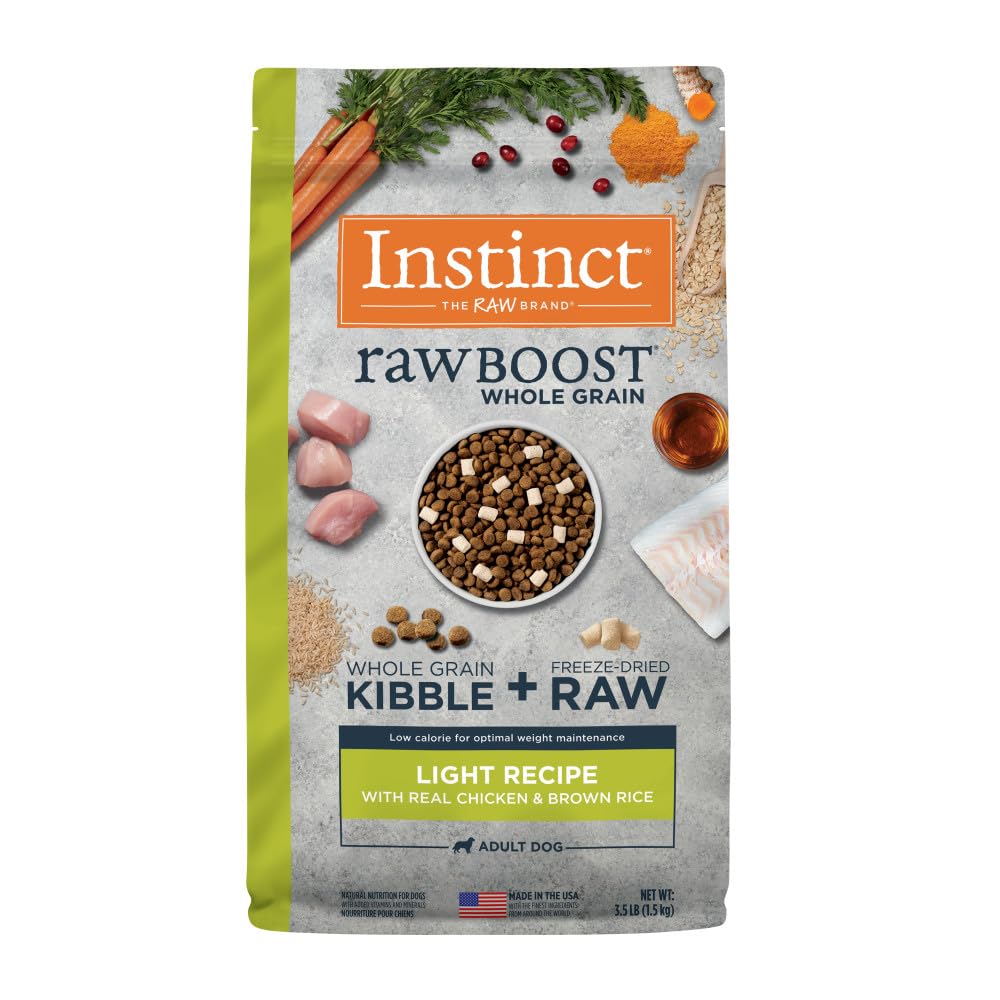 Instinct Raw Boost Light croquettes poulet et riz brun – texture croquante et satiété durable.