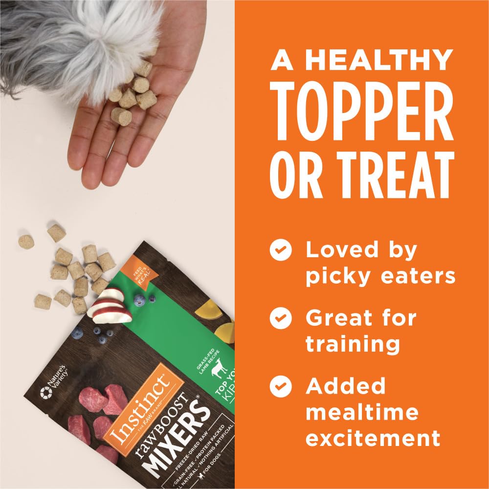 Ingrédients crus et naturels dans Instinct Raw Boost Mixers pour une alimentation pratique.