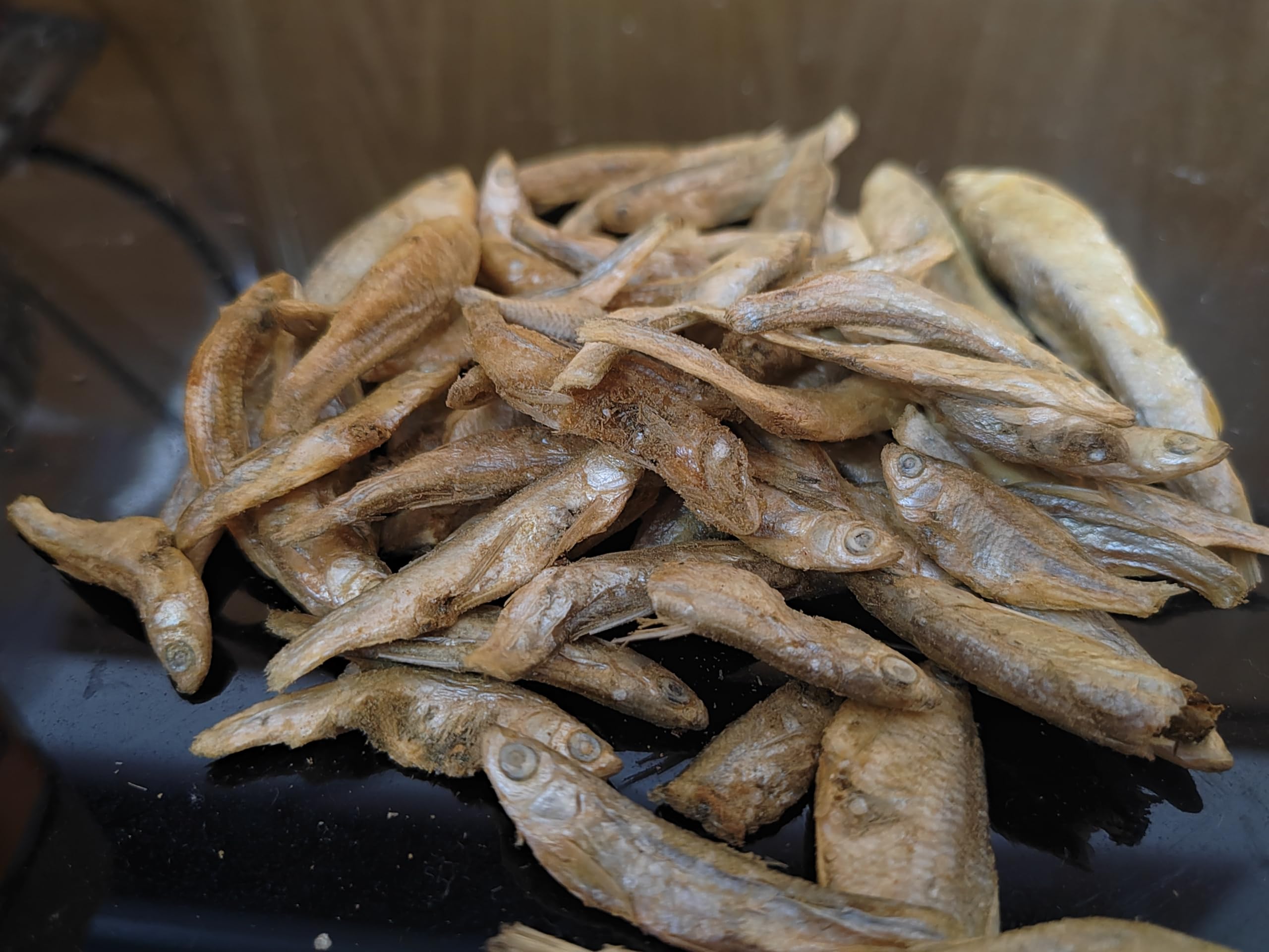 Emballage hermétique de JADINGSFARM Minnows pour conservation optimale.