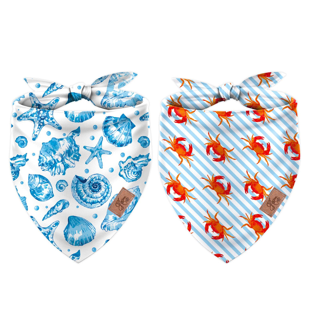 JarThenaAMCS bandana chien mer double-face pour un look estival et pratique.