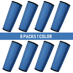 Guêtres Jexine en mesh bleu foncé, ajustables pour les jambes du cheval.