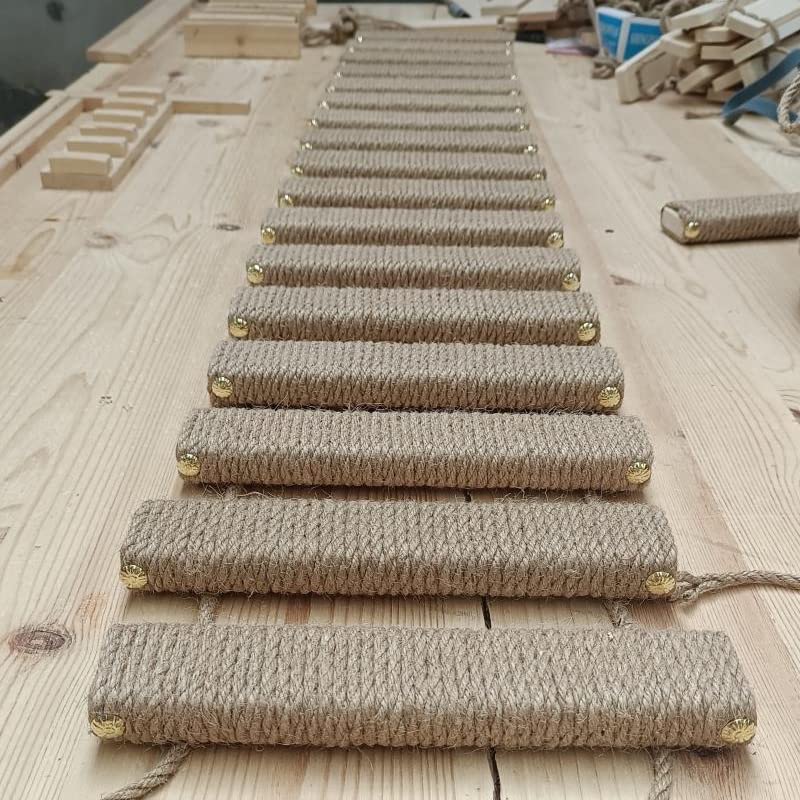 JIALOE-Qualite-bois-chat-100cm assure solidite et durabilite.