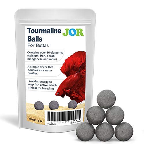 JOR Betta Balls servent de substrat microbien pour une filtration naturelle améliorée.