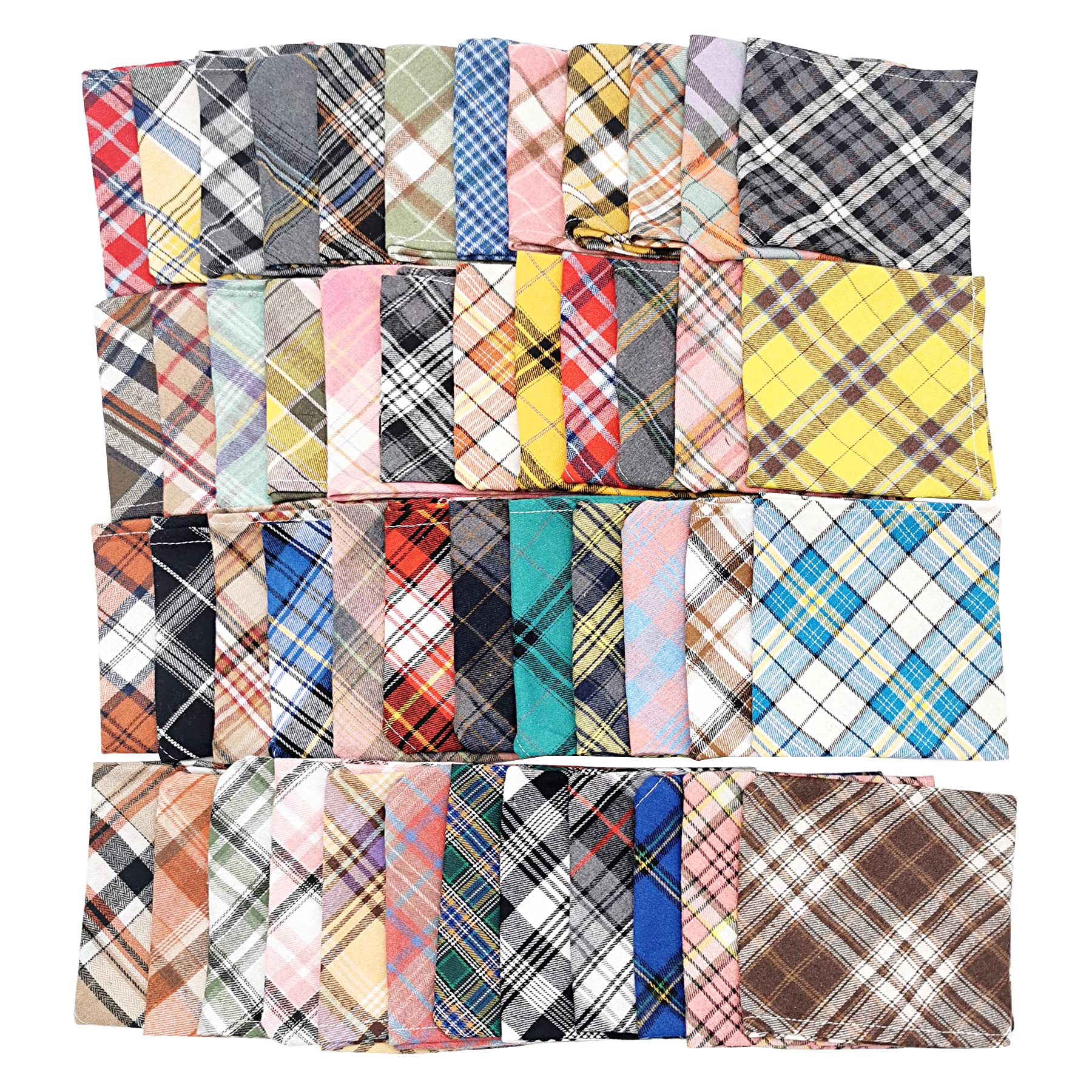 Bandana JpGdn pour petit chien, imprimé géométrique, tendance lors des sorties.