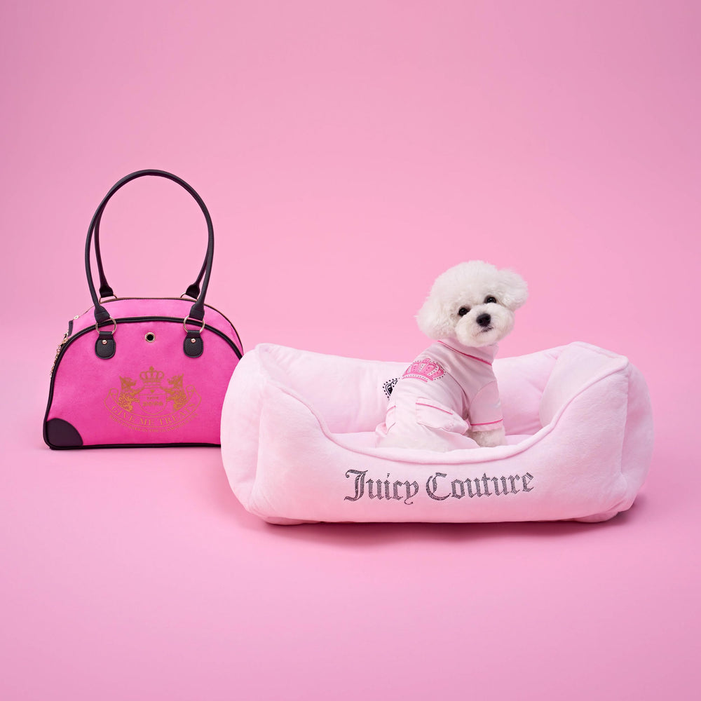 Pyjama satin Juicy Couture pour chat rose — entretien facile à la main