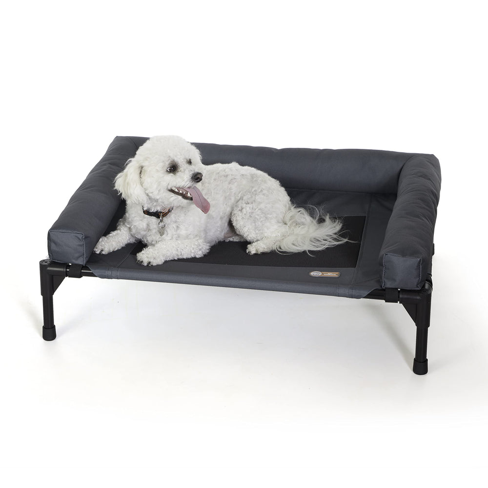K&H Pet Cot avec oreiller-rembourré pour plus de confort extérieur.