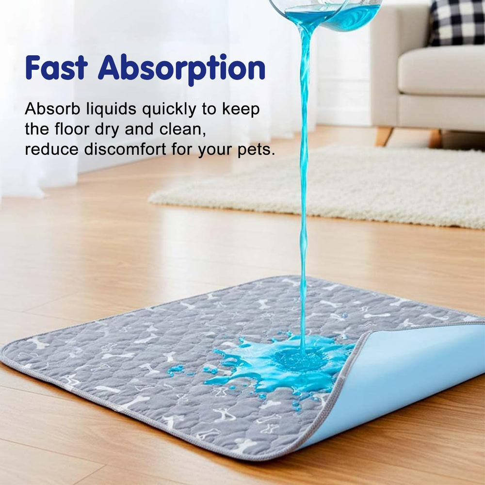Tapis contrôle d'odeurs Kacitalone gris, pour garder la pièce fraîche.