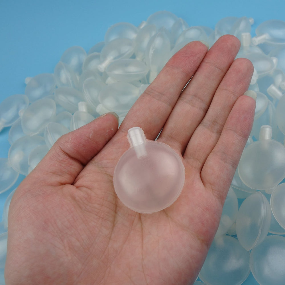 Sifflet en plastique Kasteco — bruit lors de la pression et du relâchement.