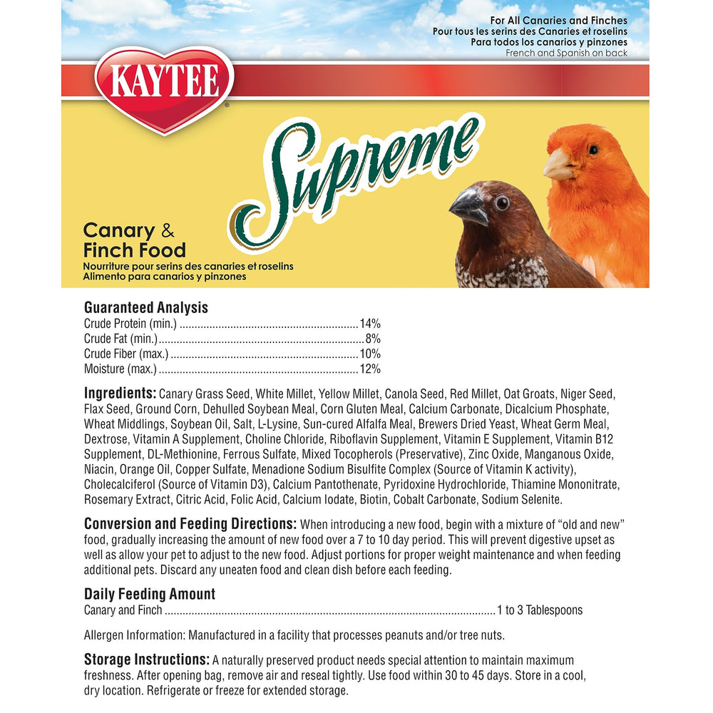 Kaytee Supreme – canaris et pinsons dégustant le mélange sur le perchoir.