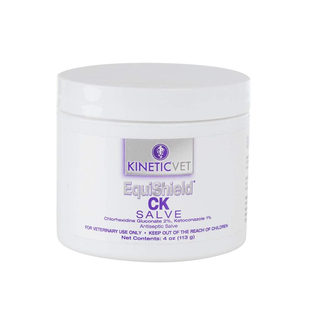Kinetic Vet EquiShield CK Salve sur la bouteille, soin quotidien facile pour la peau équine.