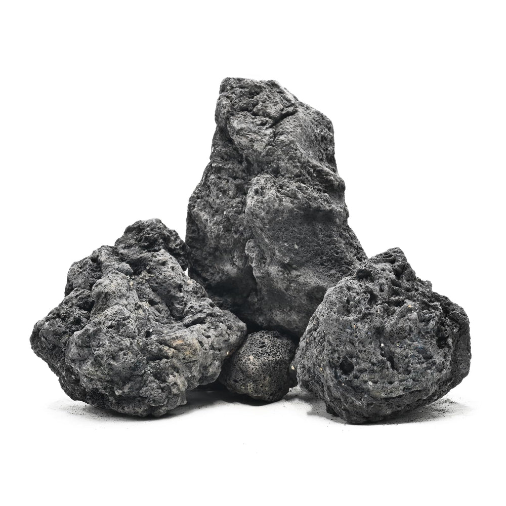 KingRUI roche volcanique noire – gros plan sur la texture poreuse favorisant la filtration.