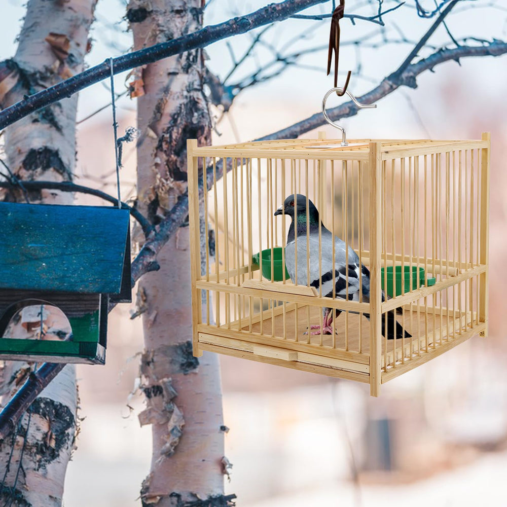 Convient pour petits oiseaux tels que perruches, avec espace pour repos et jeu.