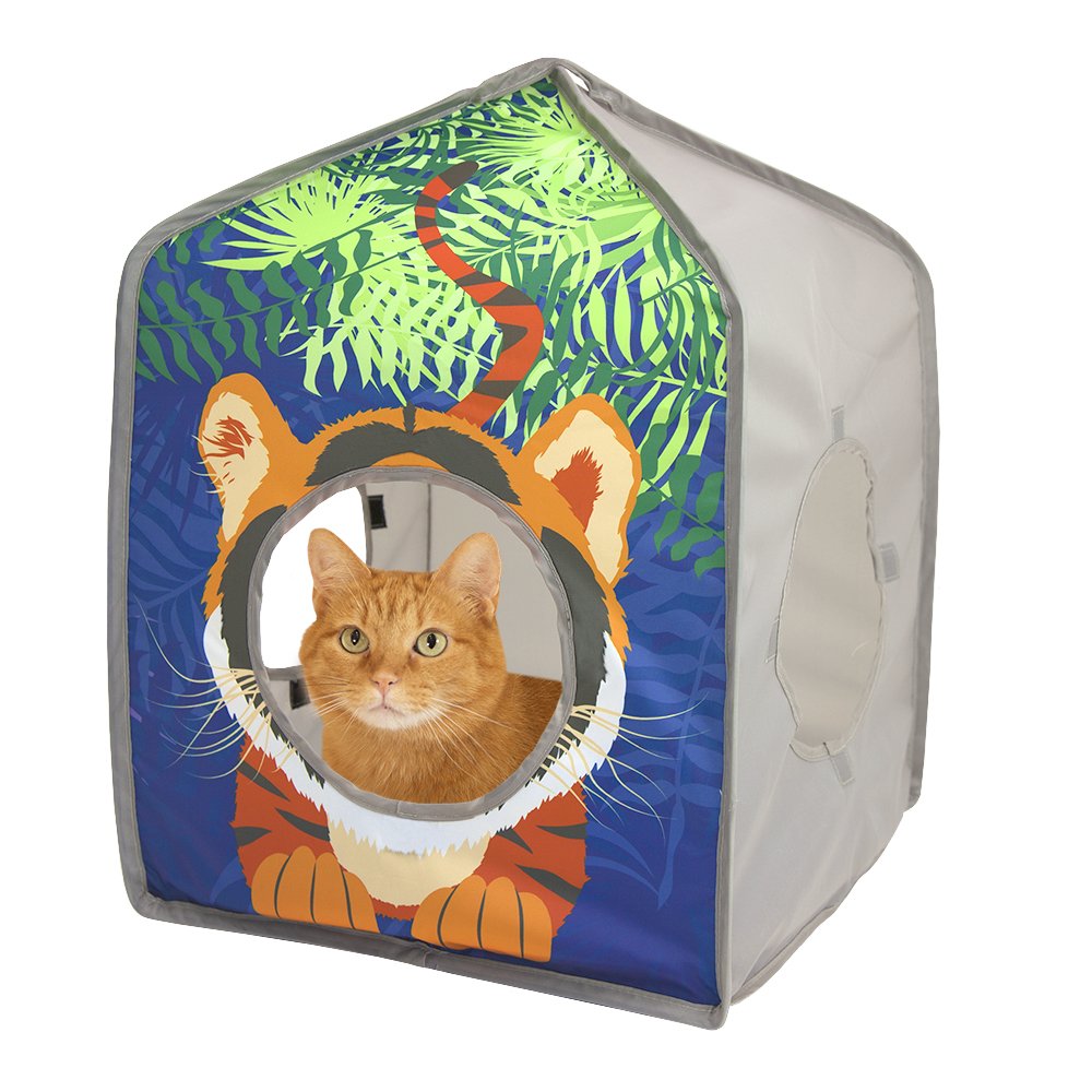 Cabane-chat compacte Kitty City pour un rangement efficace.
