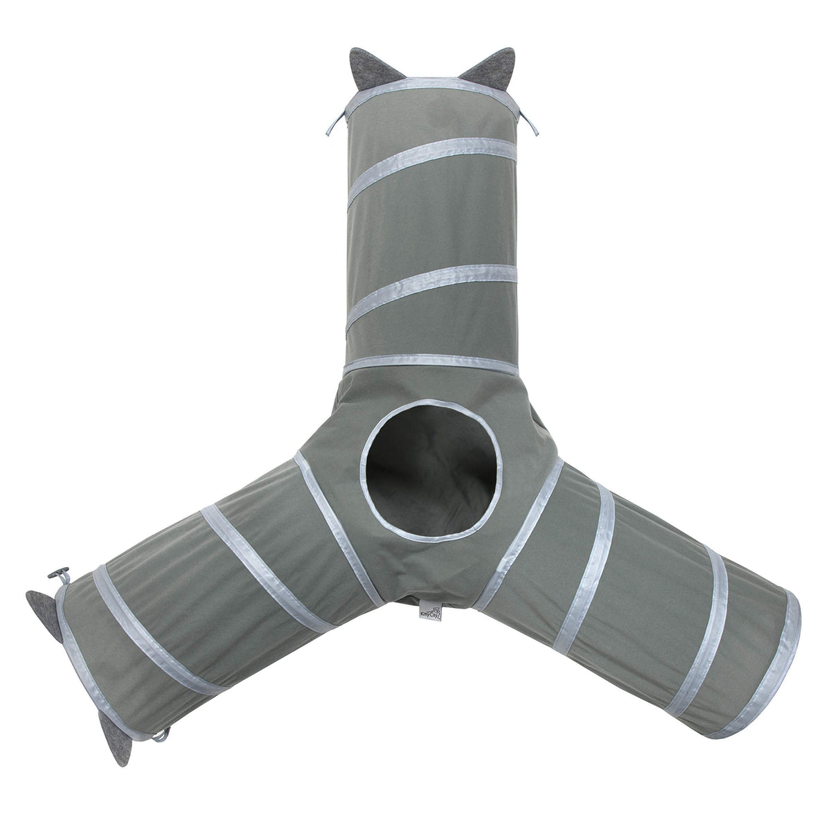Kitty City Tunnel: chat dans le tunnel ouvert, idéal pour le jeu et la curiosité.