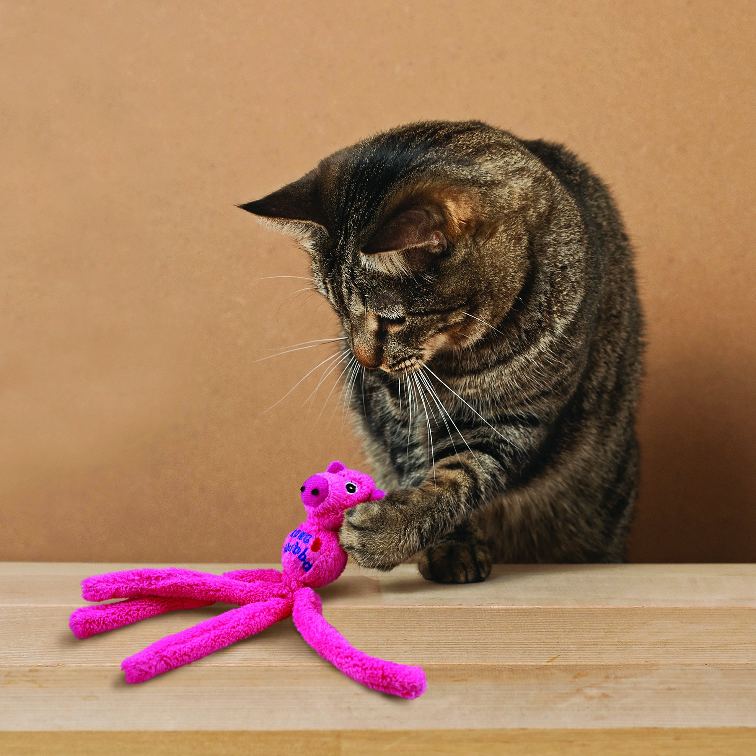 KONG Cat Wubba Mouse, bruit de cliquetis pour attirer le chat et encourager le jeu