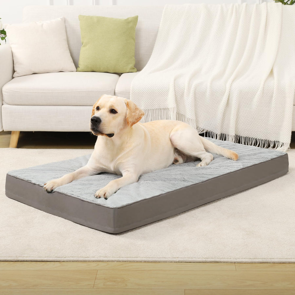 Lit orthopédique KSIIIA pour chien gris offrant soutien et confort durable.