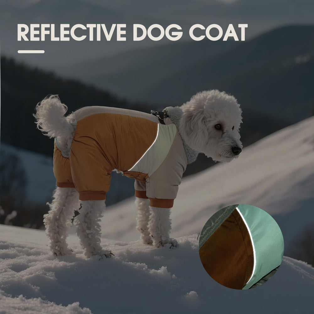 Le manteau Kuoser isolé en polyester garde la chaleur malgré le froid.