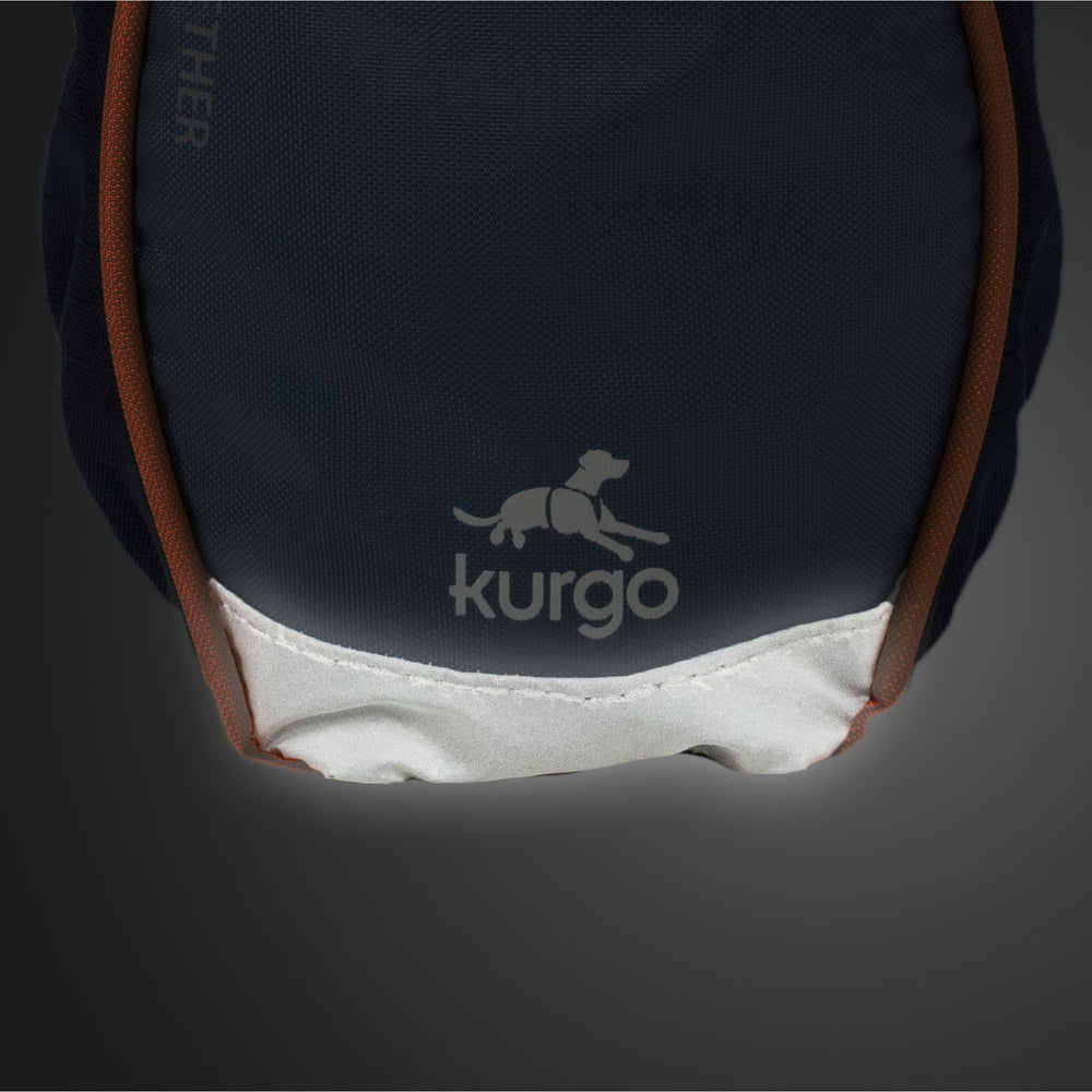 Kurgo Go Stuff It propose une poche zippée pour petits accessoires essentiels.