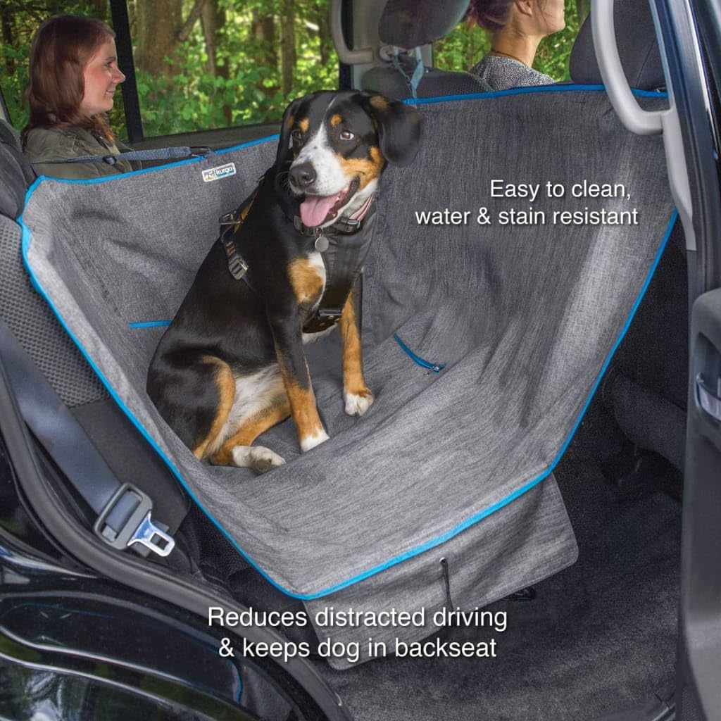Kurgo Heather Half Hammock fixation fiable grâce aux attaches et points de connexion.