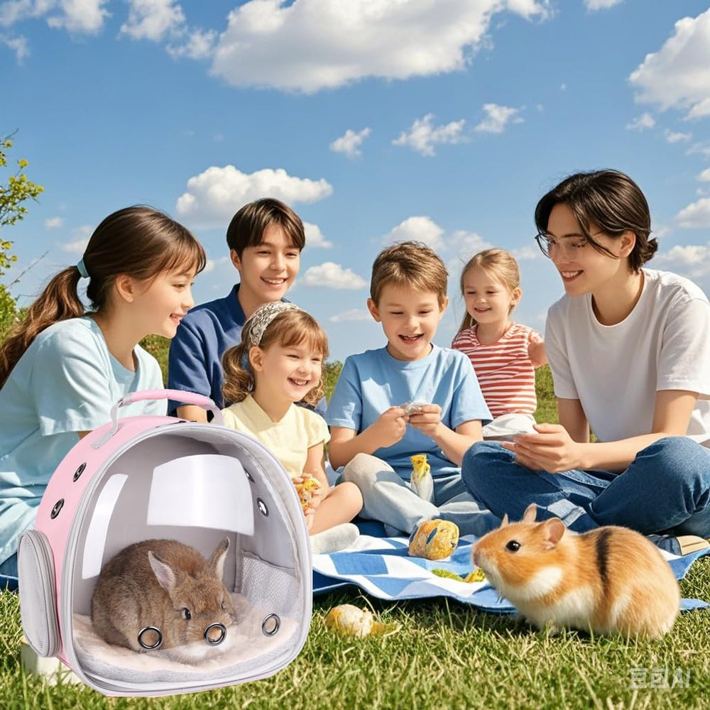 LAIRIES sac animal portable avec ouvertures latérales pour un accès rapide.