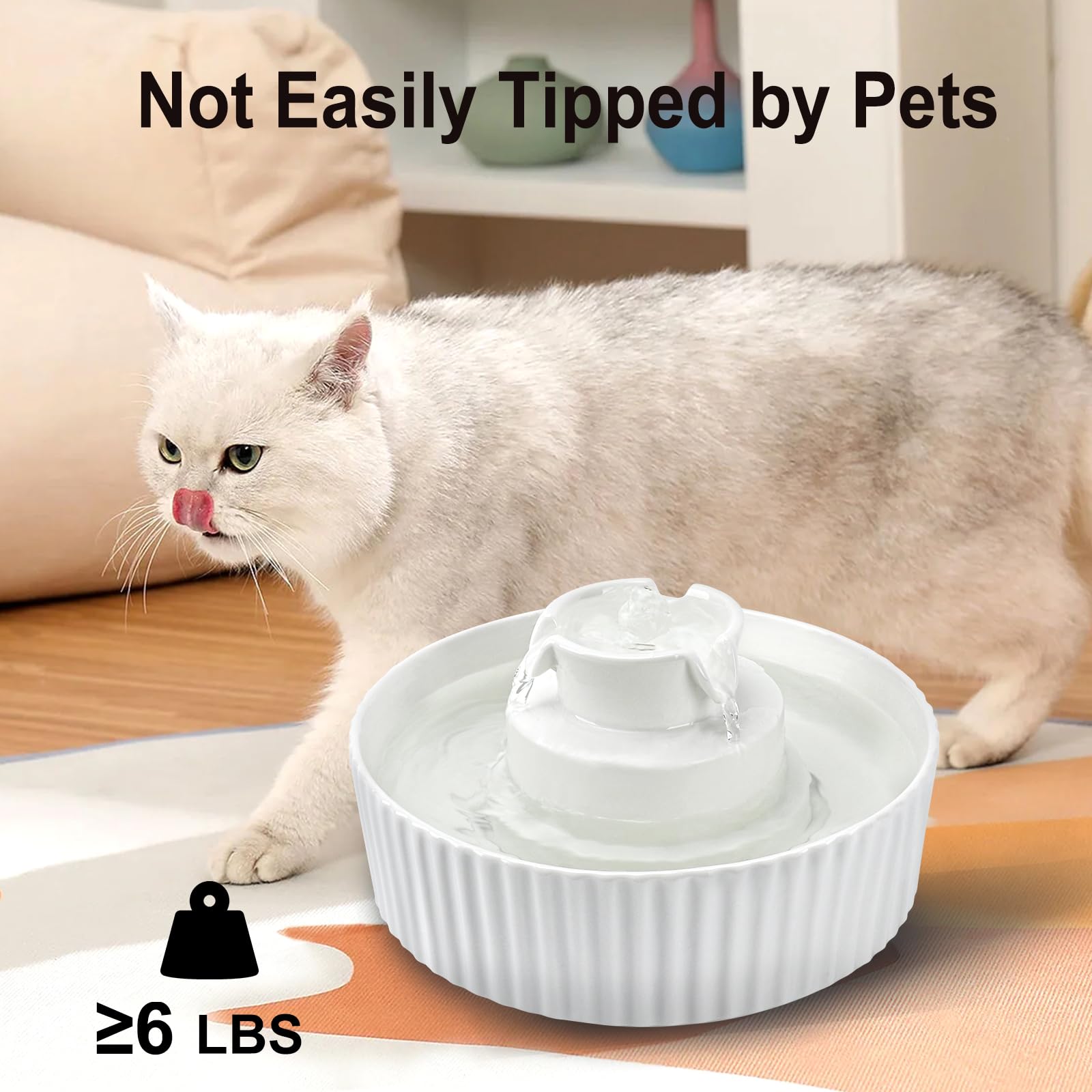 Idéale pour chats et chiens, source d'eau stable et accessible.