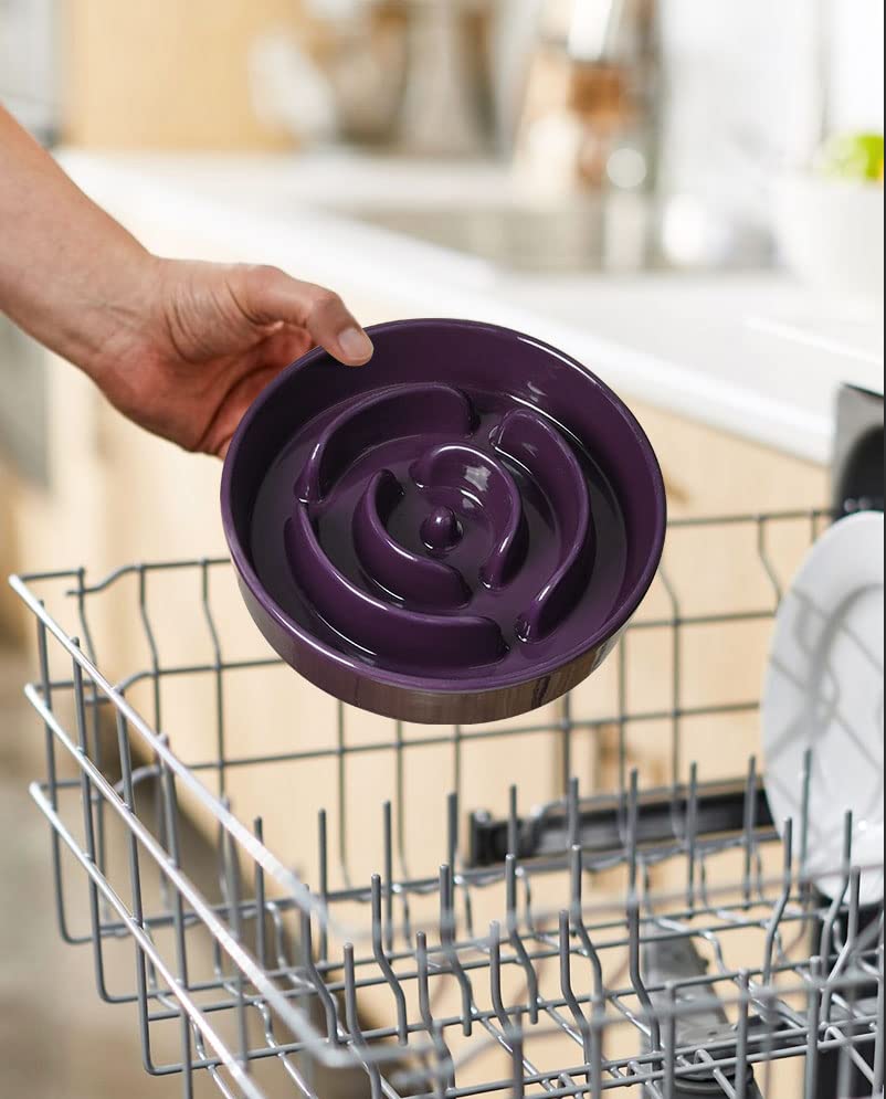 Le Tauci bol lent en céramique rose, robuste et durable pour un usage quotidien.