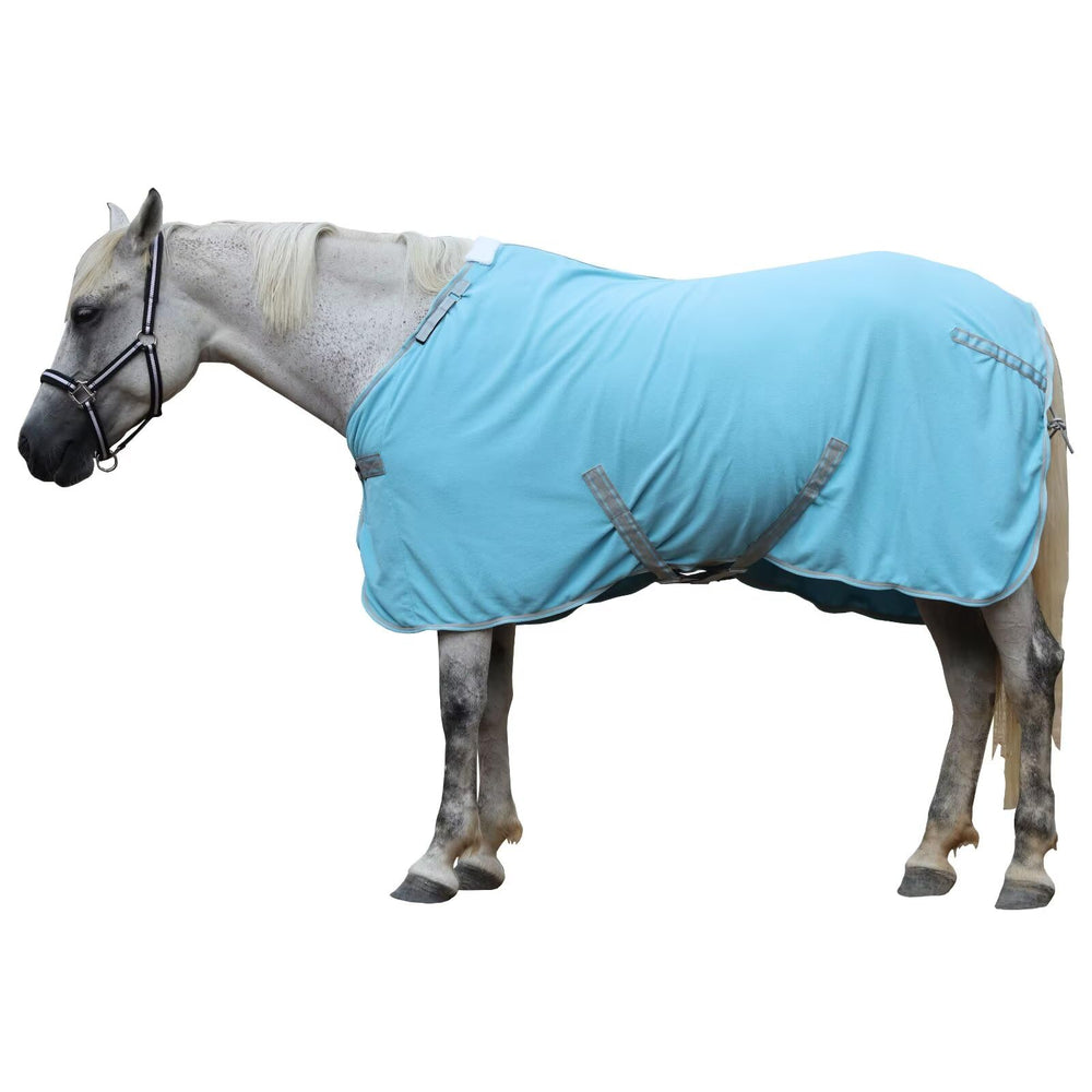 Couverture LEAFOREST sur cheval bleu, chaleur après l’effort