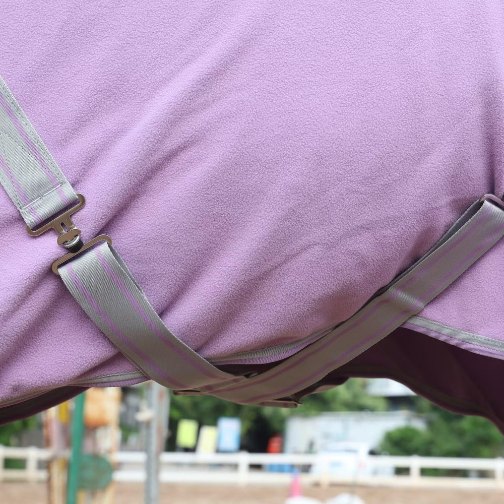 LEAFOREST cheval-sangles-croisees-ventre-cordon-queue-amovible, ajustement personnalisé.