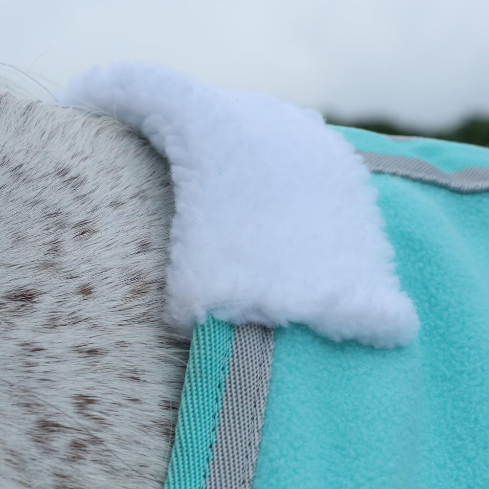 LEAFOREST technologie anti-humidité pour cheval au sec.