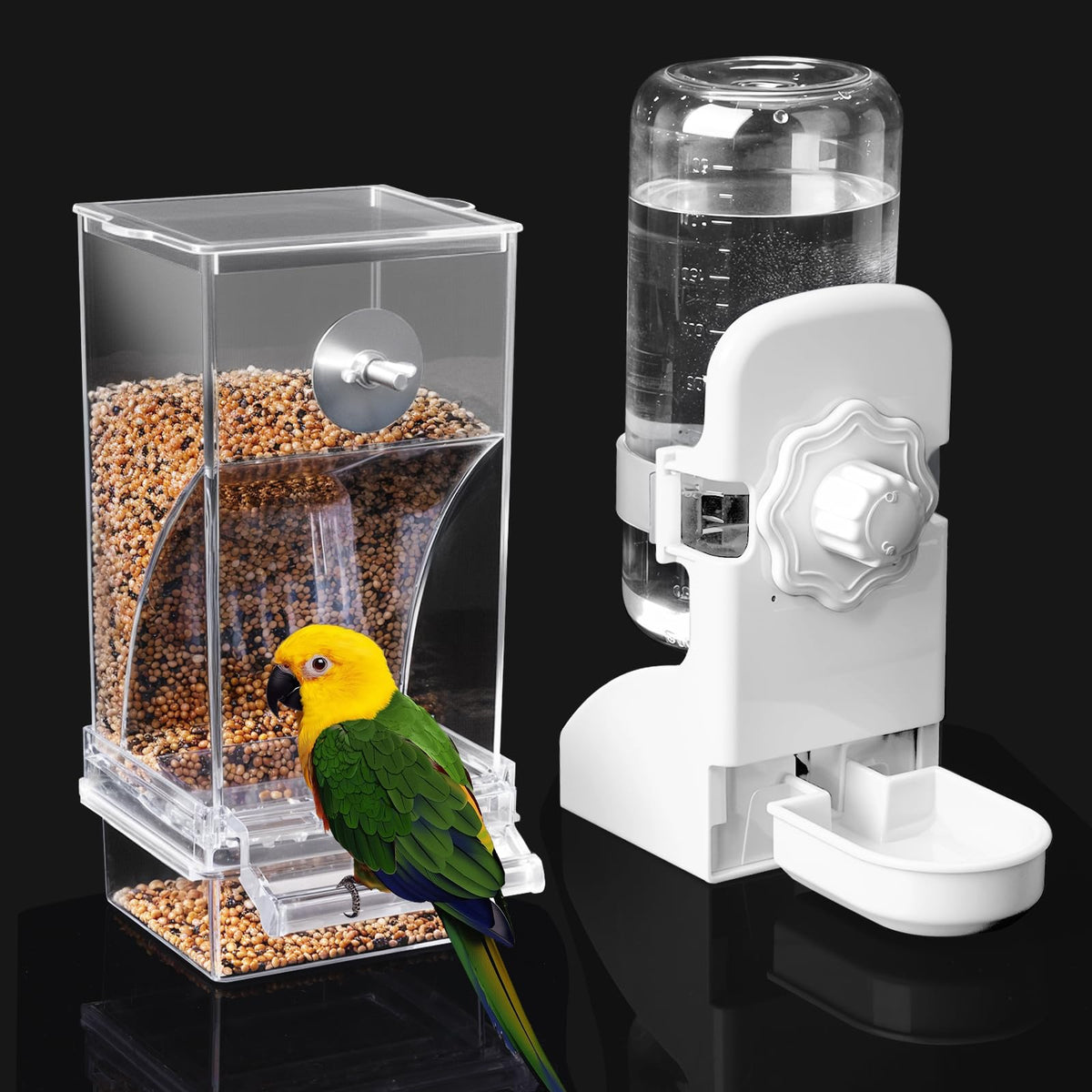 Nourrisseur-eau lemtrflo dans une cage, pratique et propre pour les oiseaux.