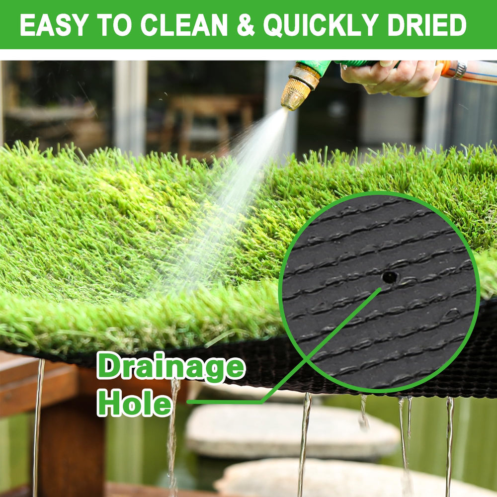 Ambiance patio/jardin avec gazon artificiel LGR SHINE pour canine.