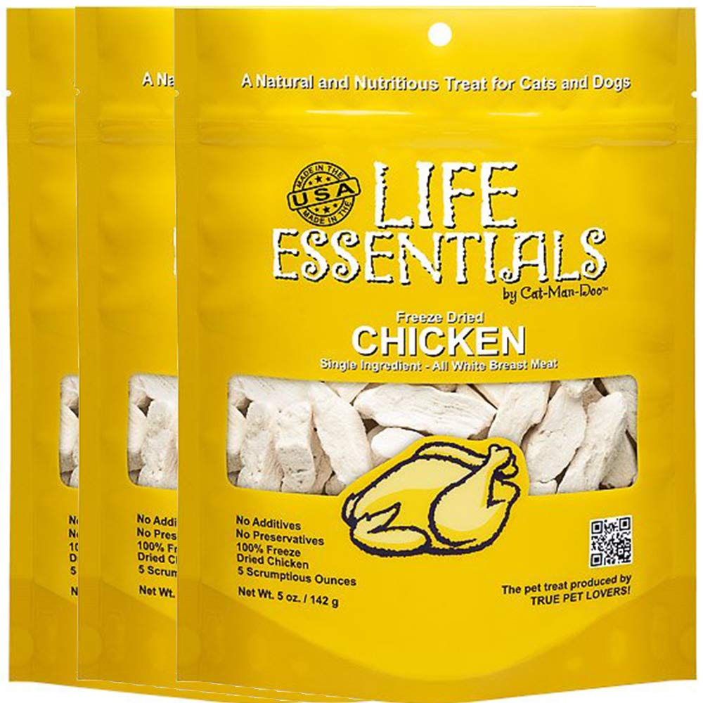Life Essentials par Cat-Man-Doo – emballage triple, friandises poulet séché, récompense facile.