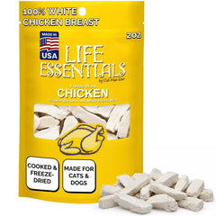 Life Essentials par Cat-Man-Doo : emballage soigné et friandise protéinée prête à l'emploi.