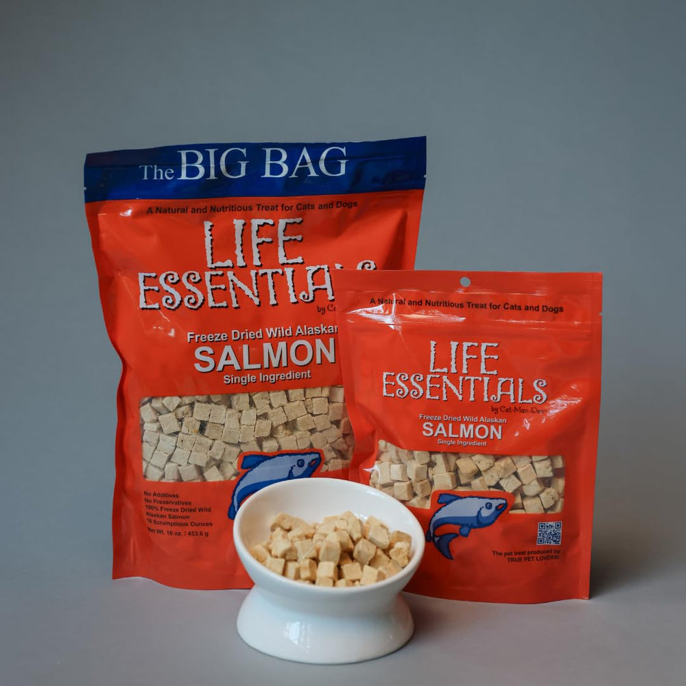 Life Essentials saumon sauvage riche en protéines et oméga-3 pour peau et poil.