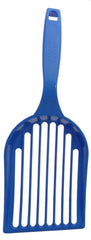 Pelle Litter Lifter montrant la lame de raclage qui soulève les déchets.