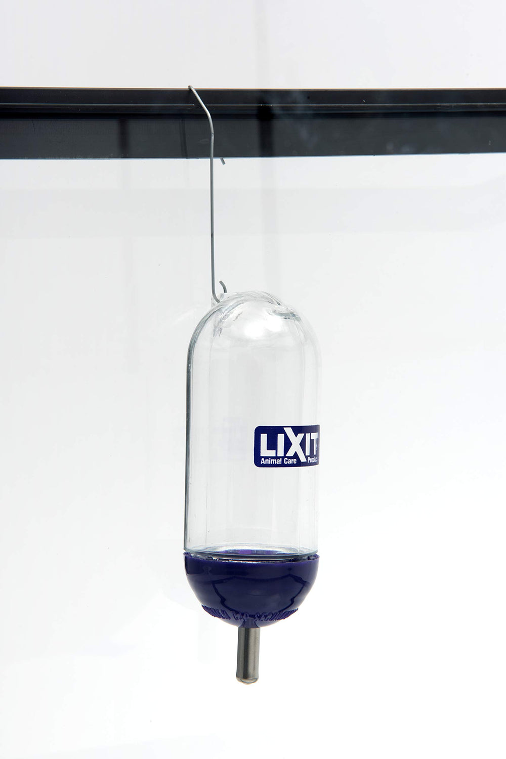 Bord arrondi: Lixit Bell Style limite le morsage autour de la bouteille.