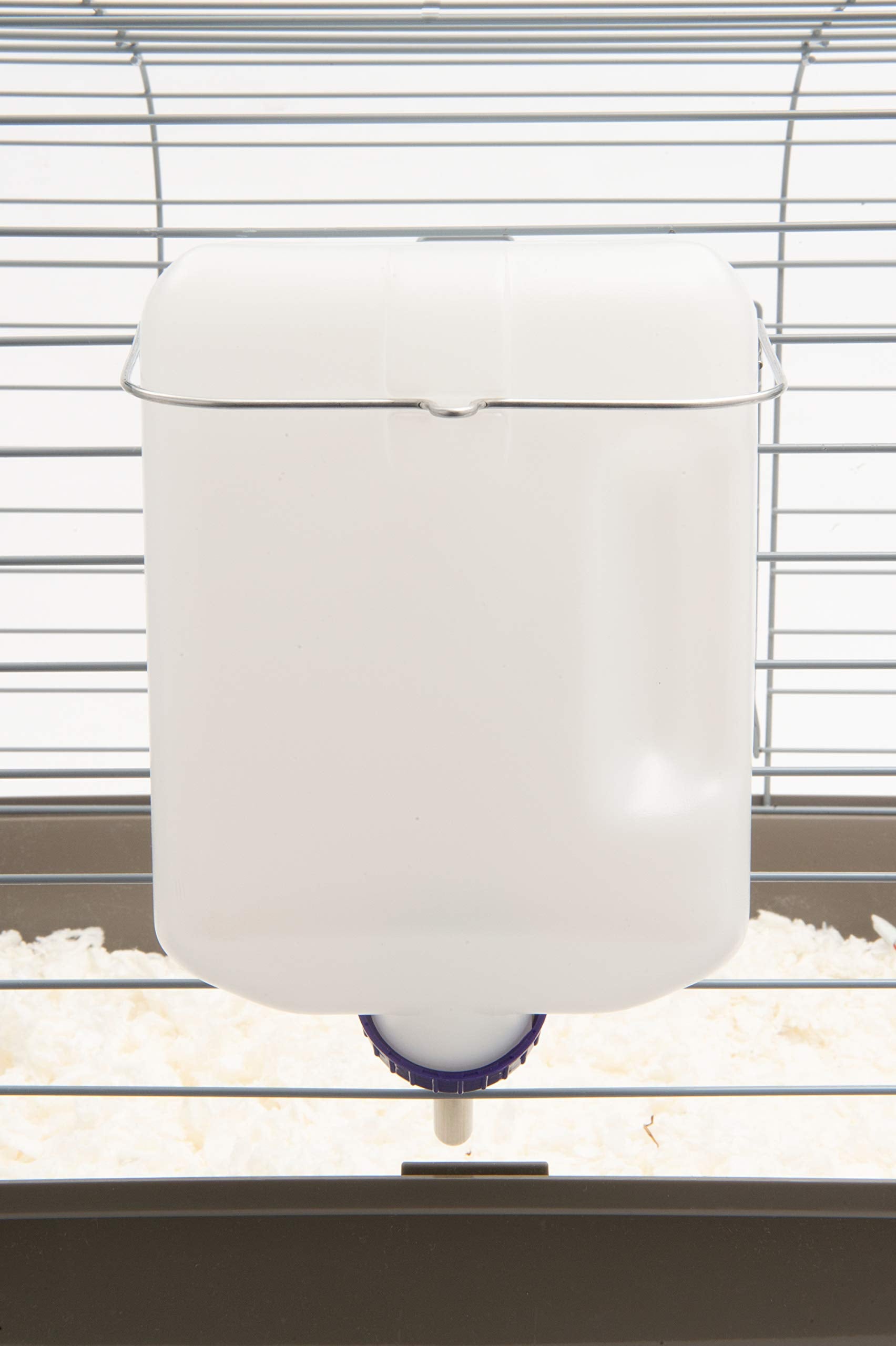 Bouteille Lixit adaptée à l’extérieur, résistante aux intempéries.