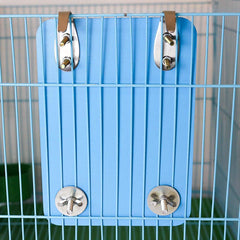 Crochets métalliques intégrés LOPERDEVE, fixation stable dans la cage.