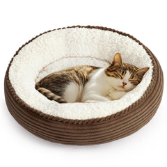 Love's cabin lit donut chat et petit chien, confort enveloppant.