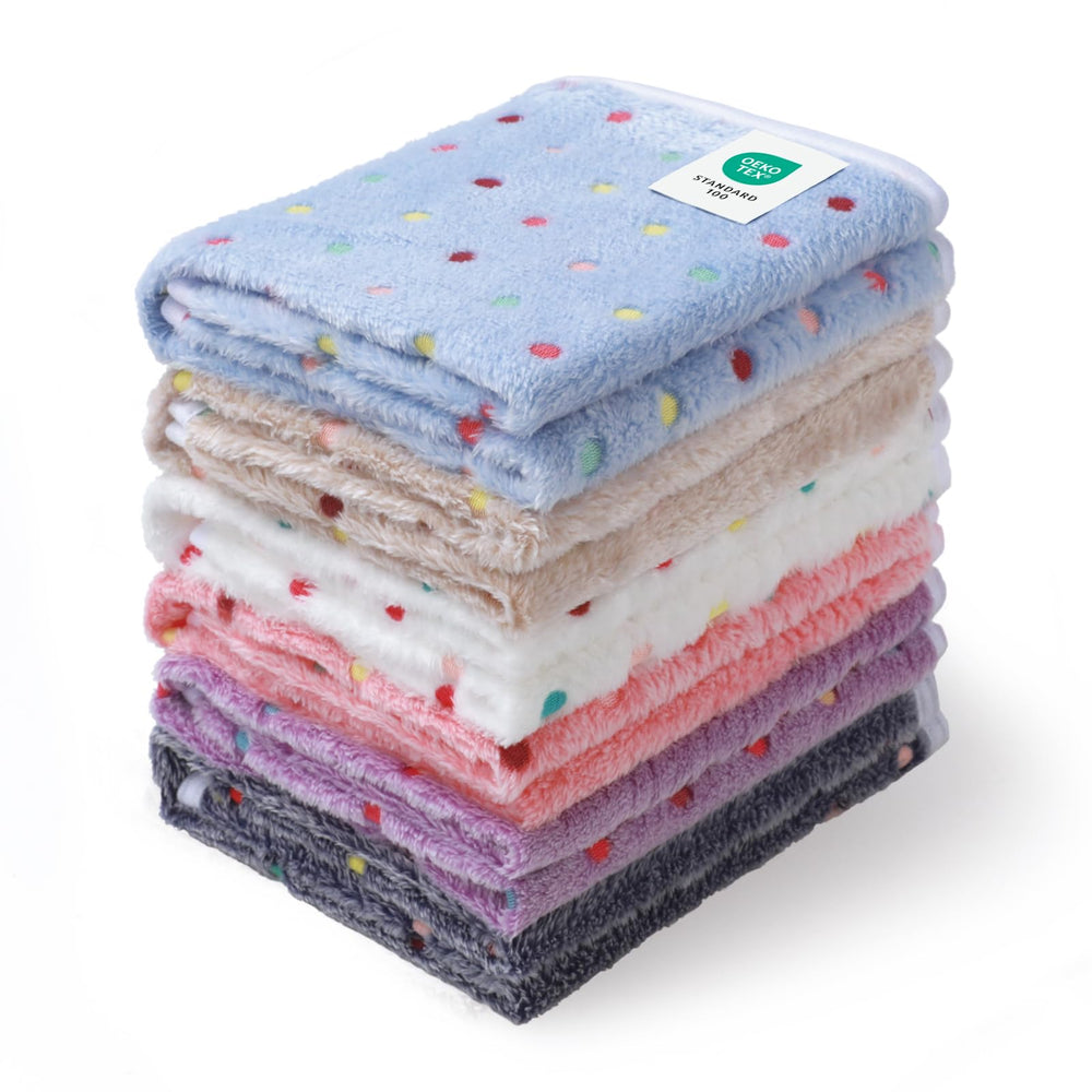 Luciphia: couverture animale 23x16 cm, douceur pelucheuse pour petit compagnon.