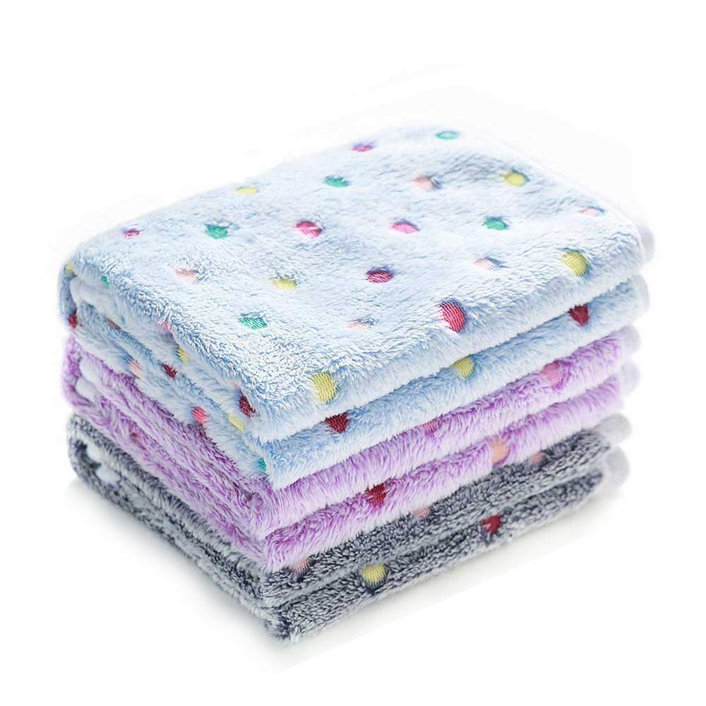 Couvertures Luciphia en pack pour animaux, ensemble pratique et coloré pour le canapé.