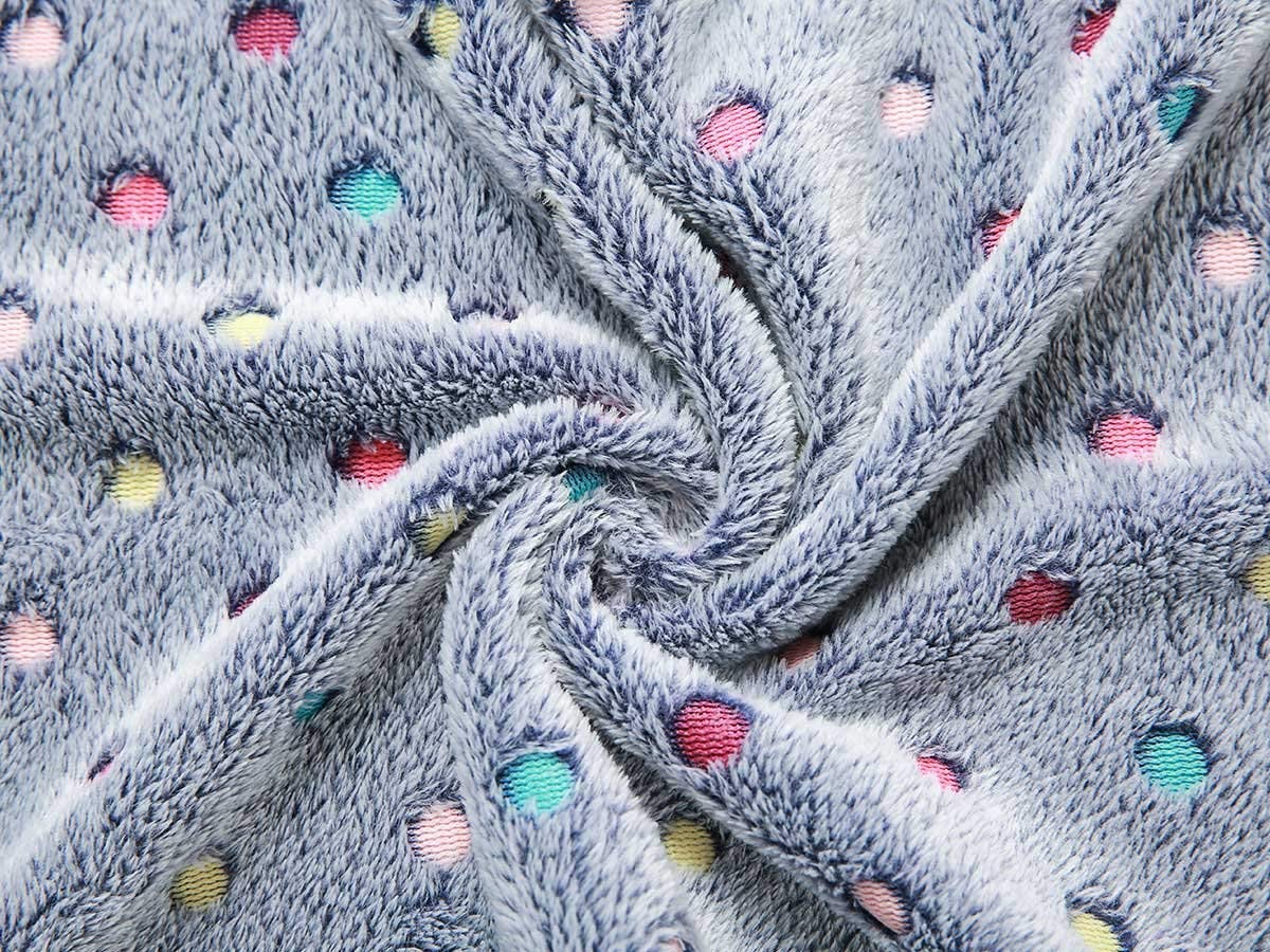 Texture dos flanelle douce, polyester de haute qualité.