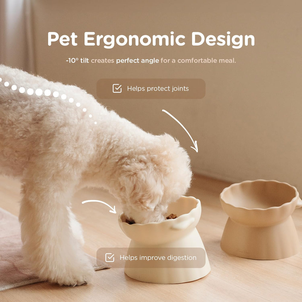 Design adorable Lunabear pour chien et chat pendant les repas.