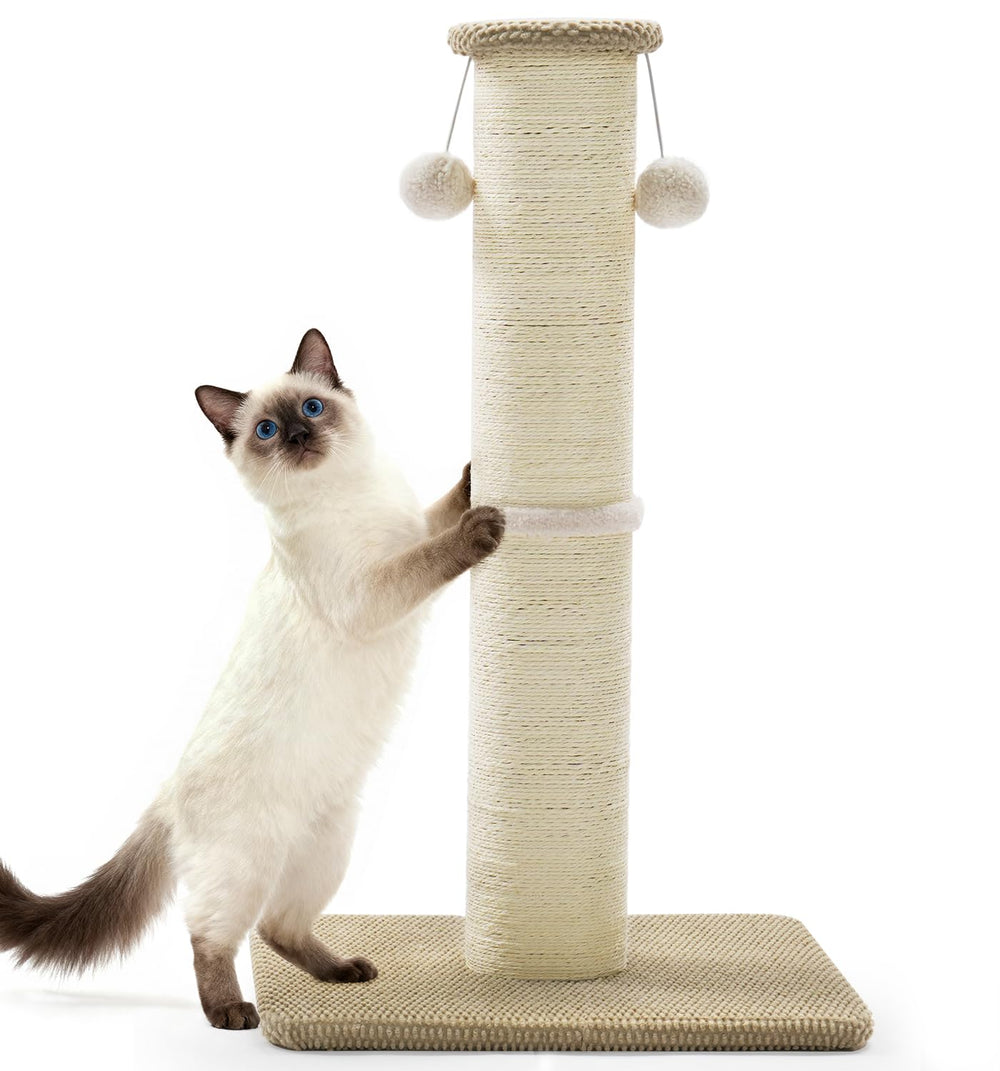 Poste MADE 4 PETS avec hauteur de 33 pouces, surface sisal naturelle pour grattage durable.