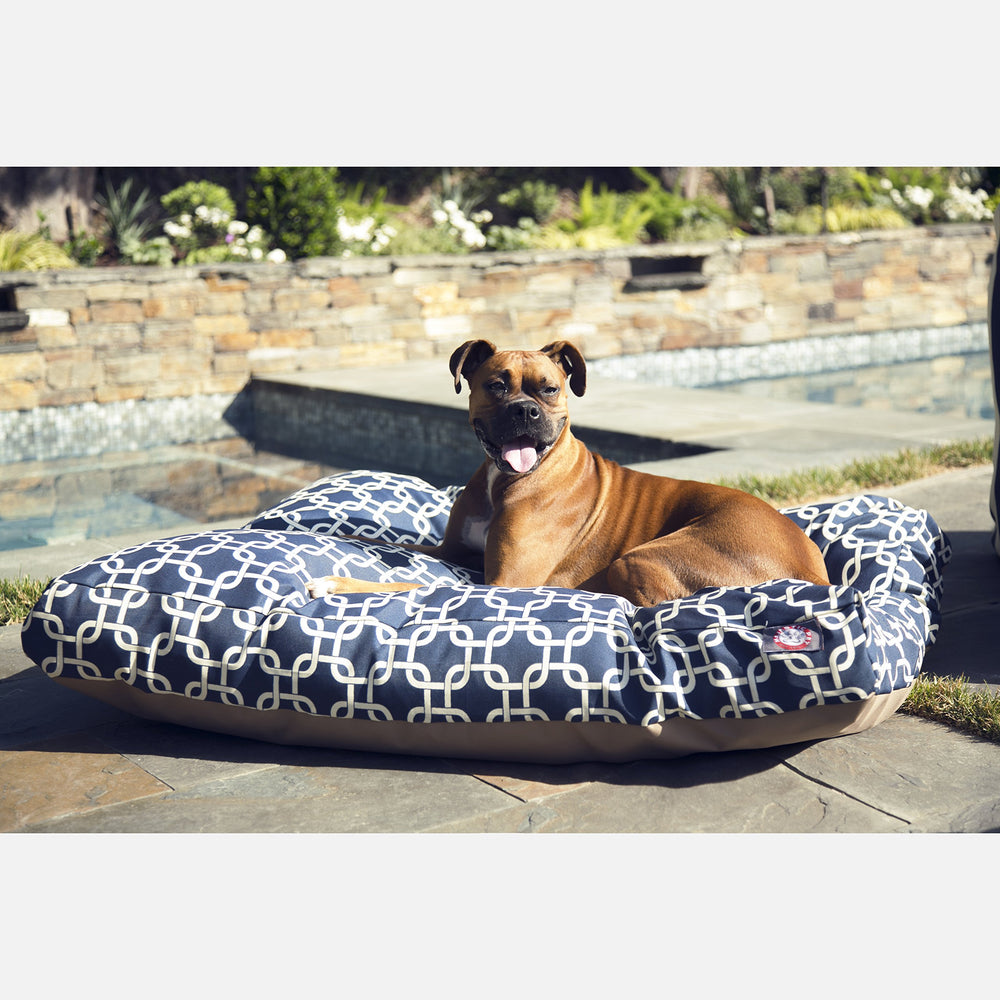 Fermetures a glissiere durables Majestic Pet, lit rectangle, nettoyage récurrent sans effort.